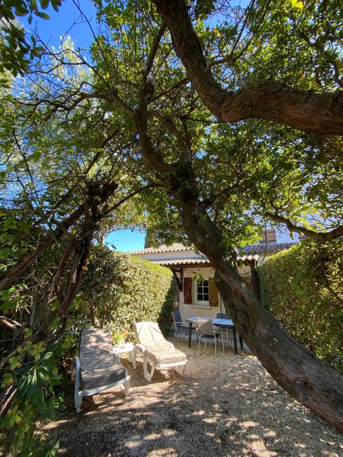 Hotel Le Refuge La Croix-Valmer Esterno foto